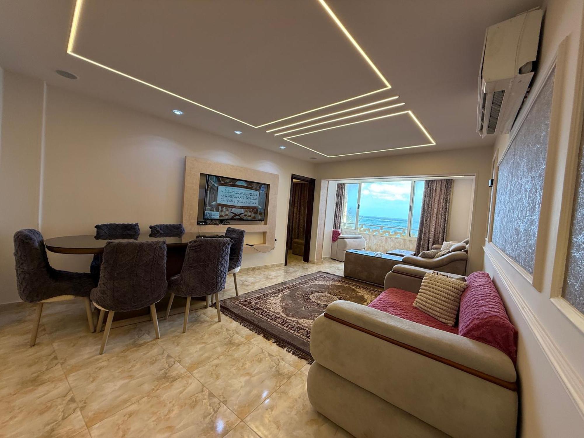 Apartament Seaview 3-bedrooms In Maamoura ,