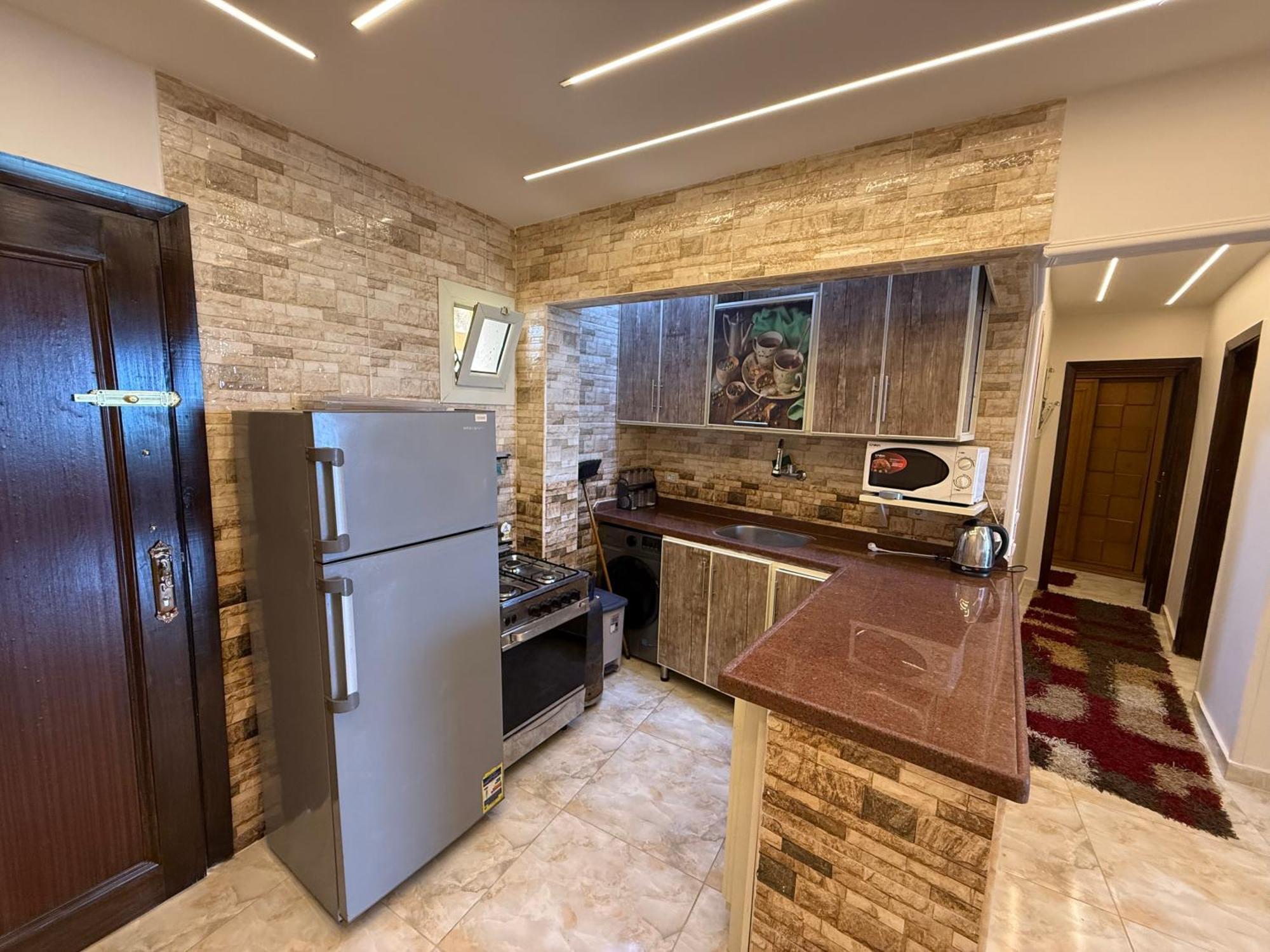 Seaview 3-bedrooms In Maamoura , *