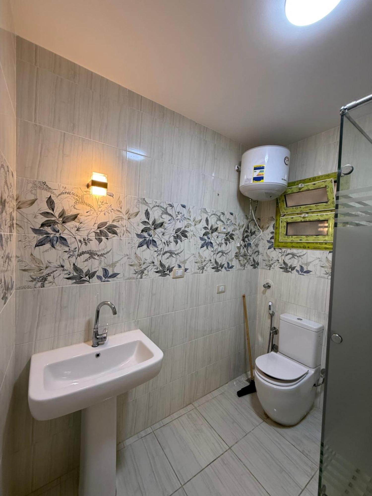 Seaview 3-bedrooms In Maamoura , * Alexandria